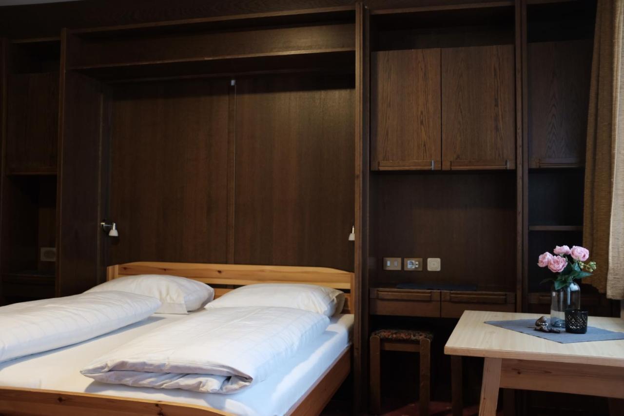 Hotel Garni Trojer Campo Tures Esterno foto